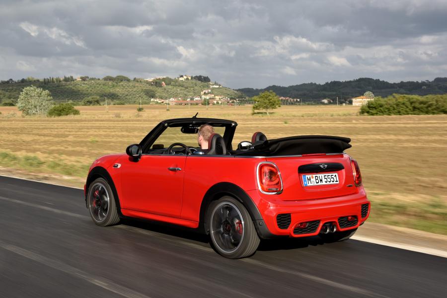  Mini Cooper S JCW Cabrio 2016 года  (фото 73 из 104)